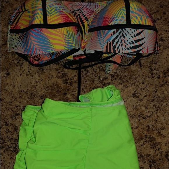 Women’s 4xL bathing suits (xxxxL) - Picture 4 of 5